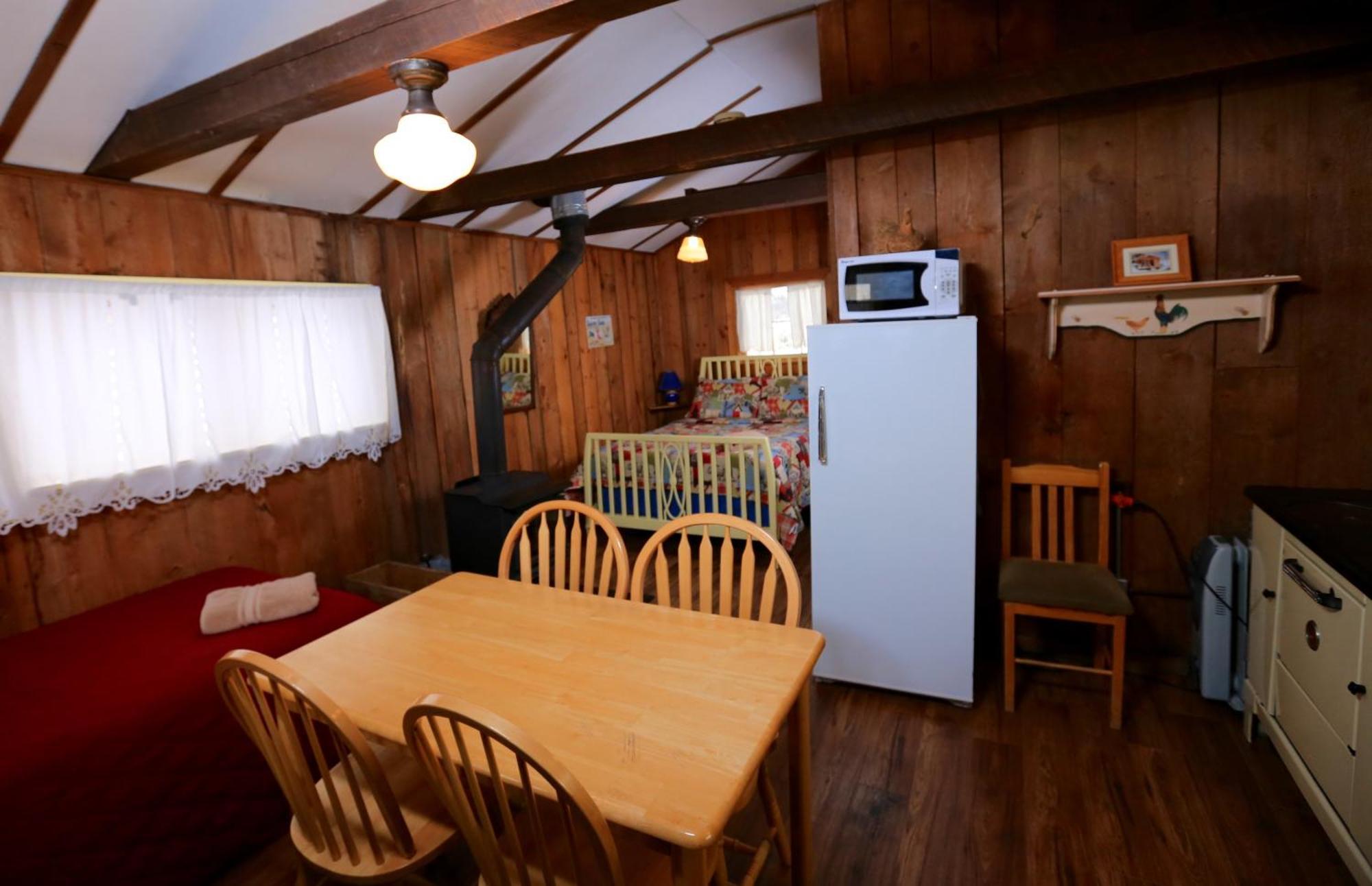 The Cabins At Historic Columbine Clark Room photo