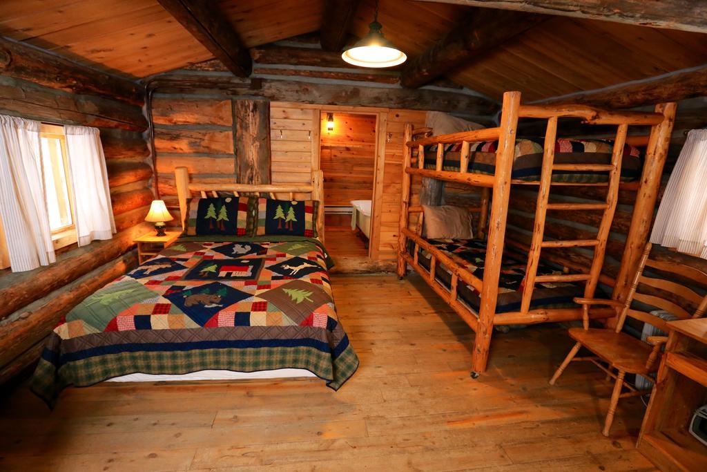 The Cabins At Historic Columbine Clark Exterior photo