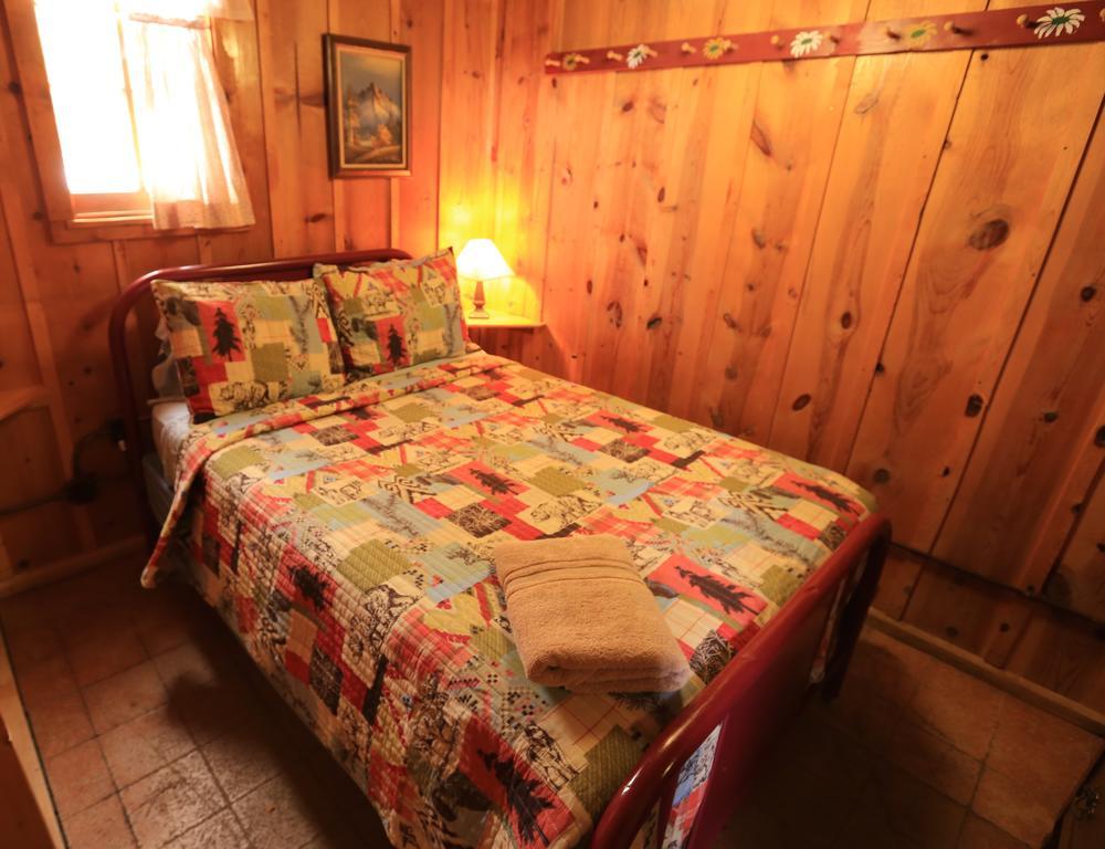 The Cabins At Historic Columbine Clark Exterior photo
