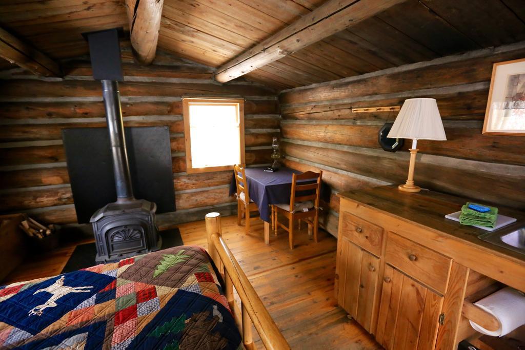 The Cabins At Historic Columbine Clark Exterior photo