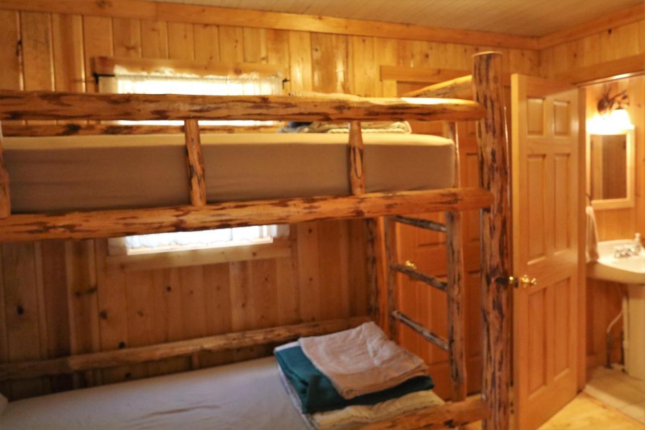 The Cabins At Historic Columbine Clark Exterior photo