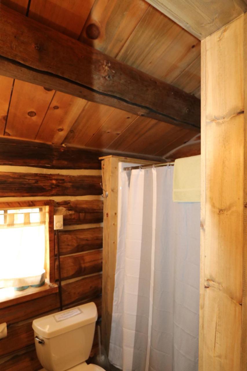 The Cabins At Historic Columbine Clark Exterior photo